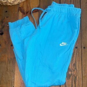 Nike women’s blue joggers size MEDIUM AMAZING CONDITION MUST SEE!!